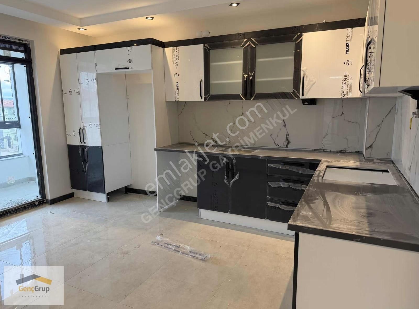 *genç Grup* Park Manzaralı,özel Garajlı,çift Balkon'lu Geniş 3+1 - Görsel 22