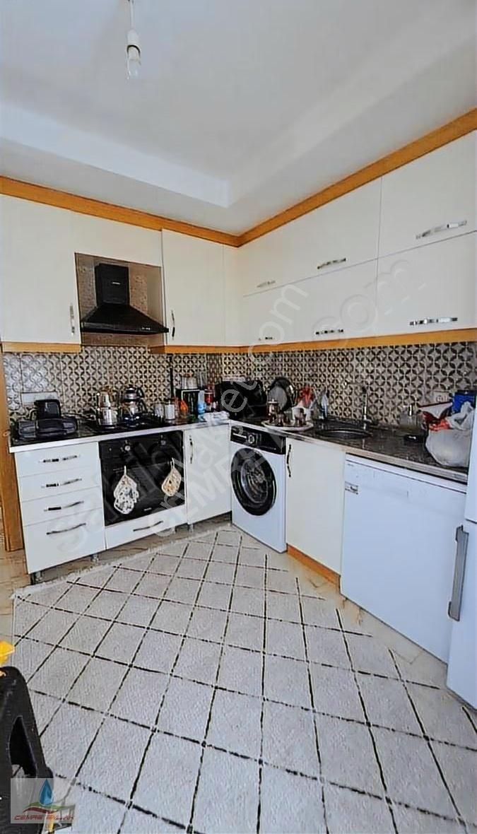 Denizli Anafartalar Mahallesinde Caddeye Yakın 8yıllık Daire - Görsel 11