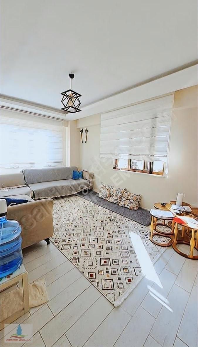 Denizli Anafartalar Mahallesinde Caddeye Yakın 8yıllık Daire - Görsel 19