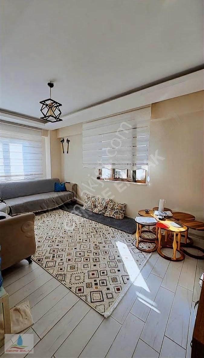 Denizli Anafartalar Mahallesinde Caddeye Yakın 8yıllık Daire - Görsel 10