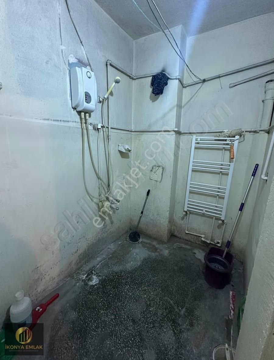 Teraslı Süper Konumda Acil Satılık 180m2 2+1 Evi Ve Teras - Görsel 20