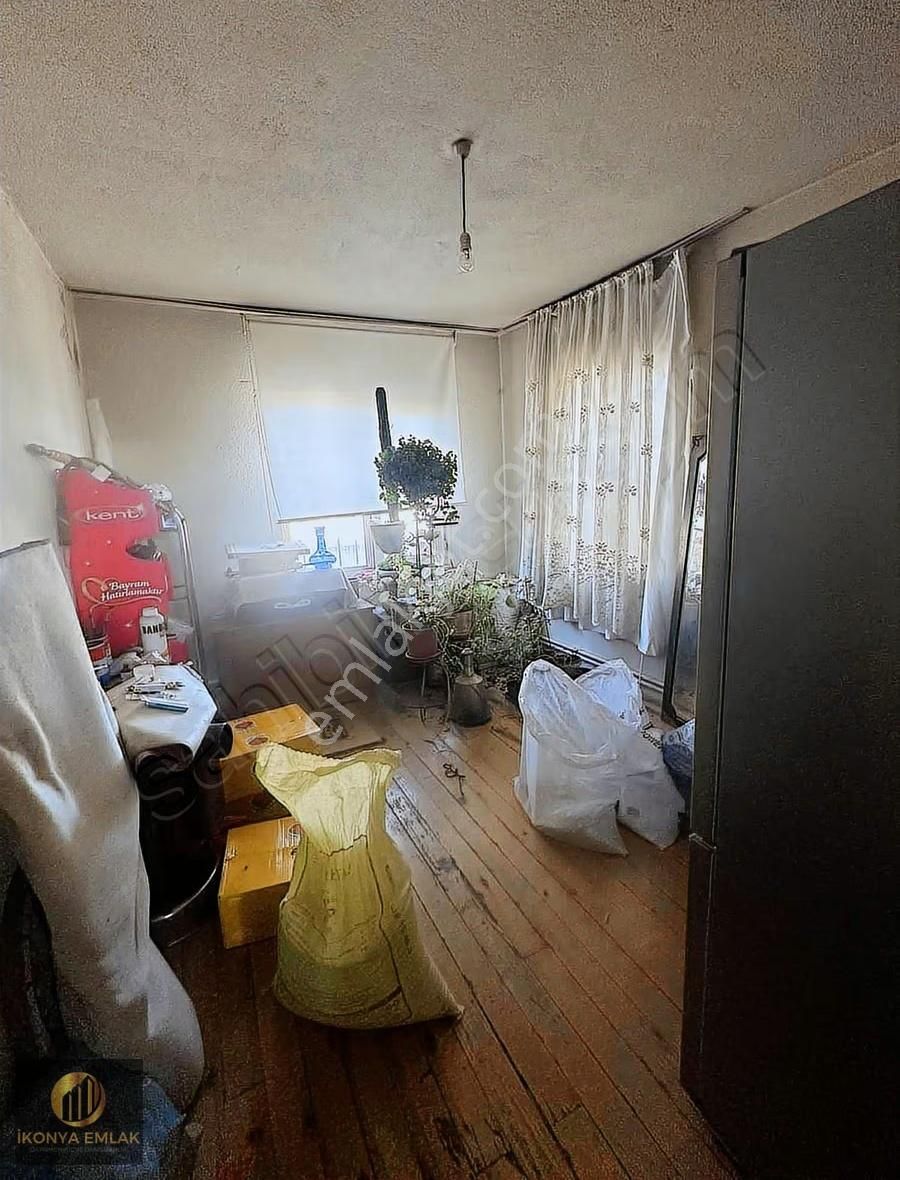 Teraslı Süper Konumda Acil Satılık 180m2 2+1 Evi Ve Teras - Görsel 16