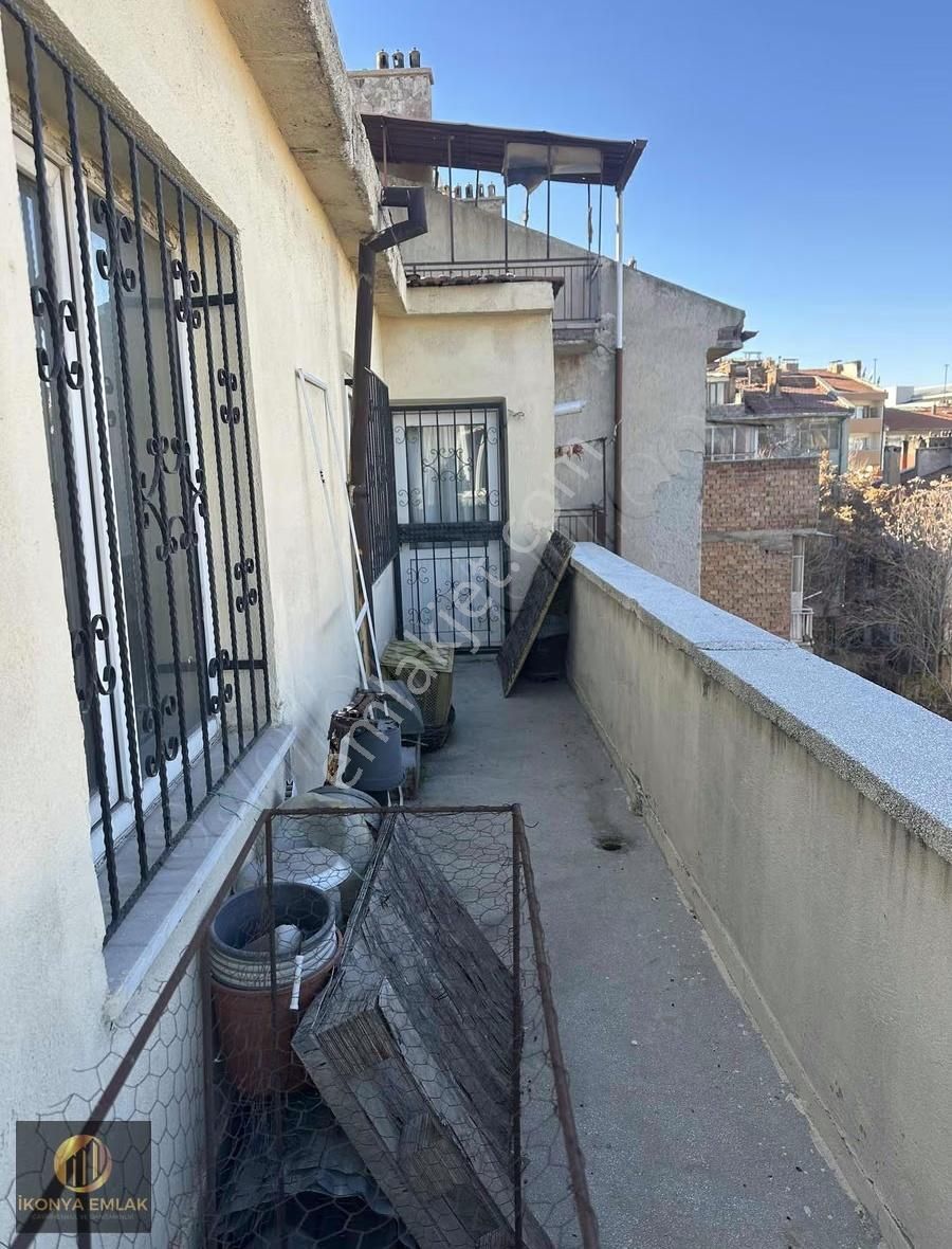 Teraslı Süper Konumda Acil Satılık 180m2 2+1 Evi Ve Teras - Görsel 10