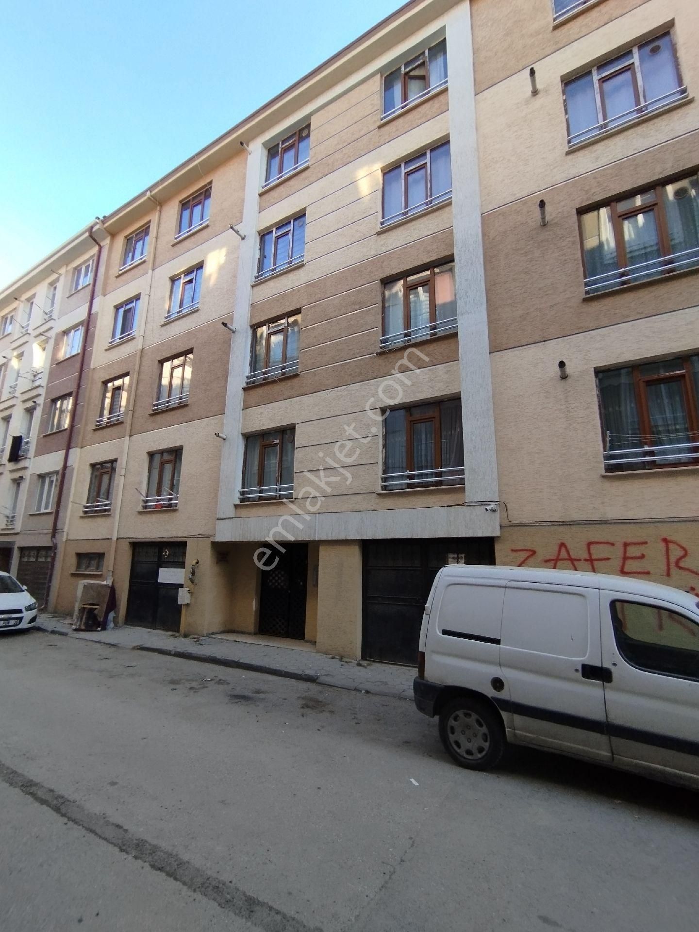 Anadolu Üniversitesine Çok Yakın Yatırımlık Eşyalı 1+1 Daire