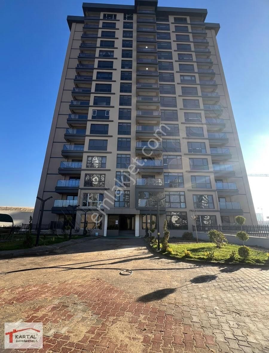 Kartal'dan Çakırlar'da Sıfır Katta 2+1 Ebeveyn Banyolu - Görsel 5