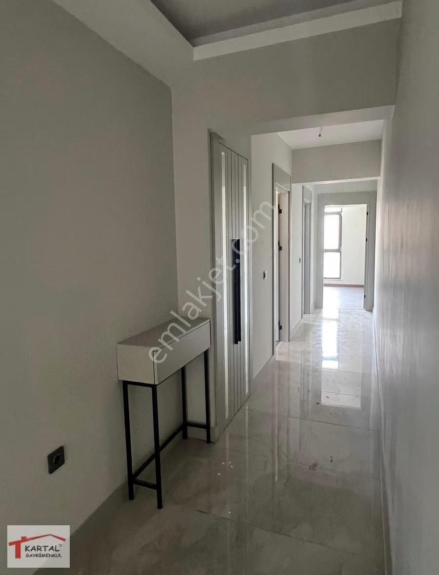 Kartal'dan Çakırlar'da Sıfır Katta 2+1 Ebeveyn Banyolu - Görsel 6