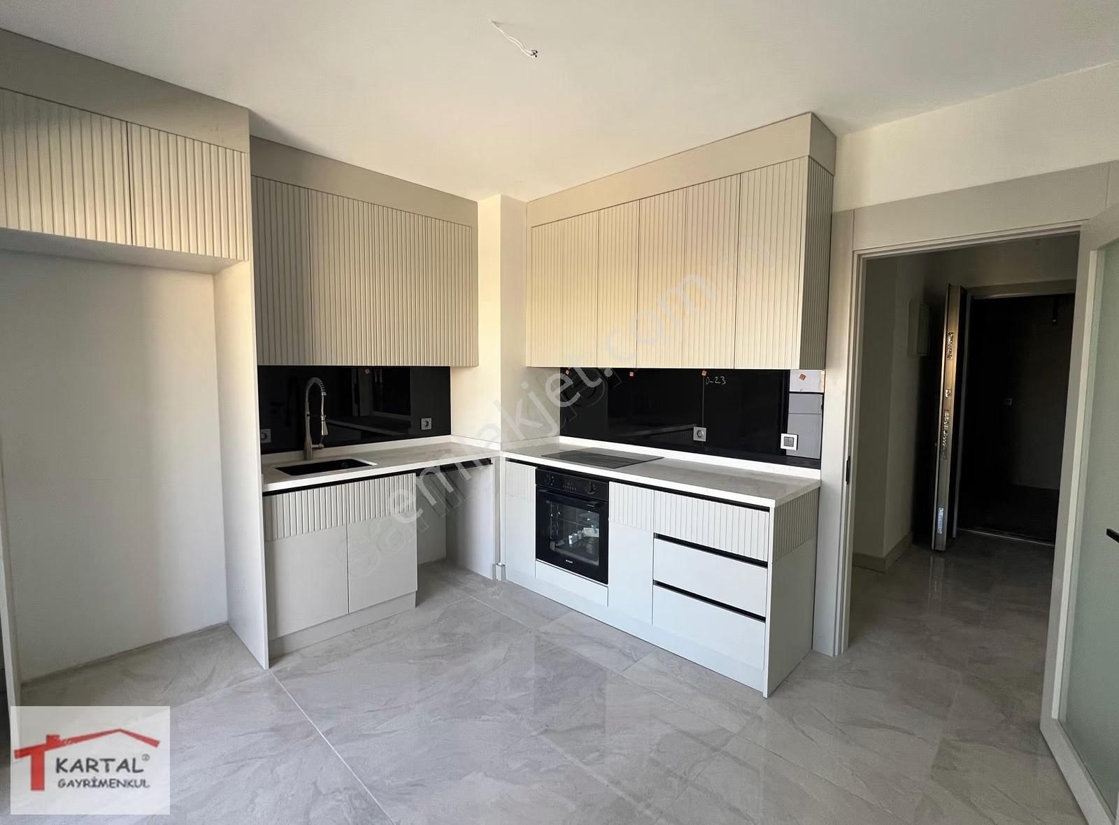 Kartal'dan Çakırlar'da Sıfır Katta 2+1 Ebeveyn Banyolu - Görsel 11