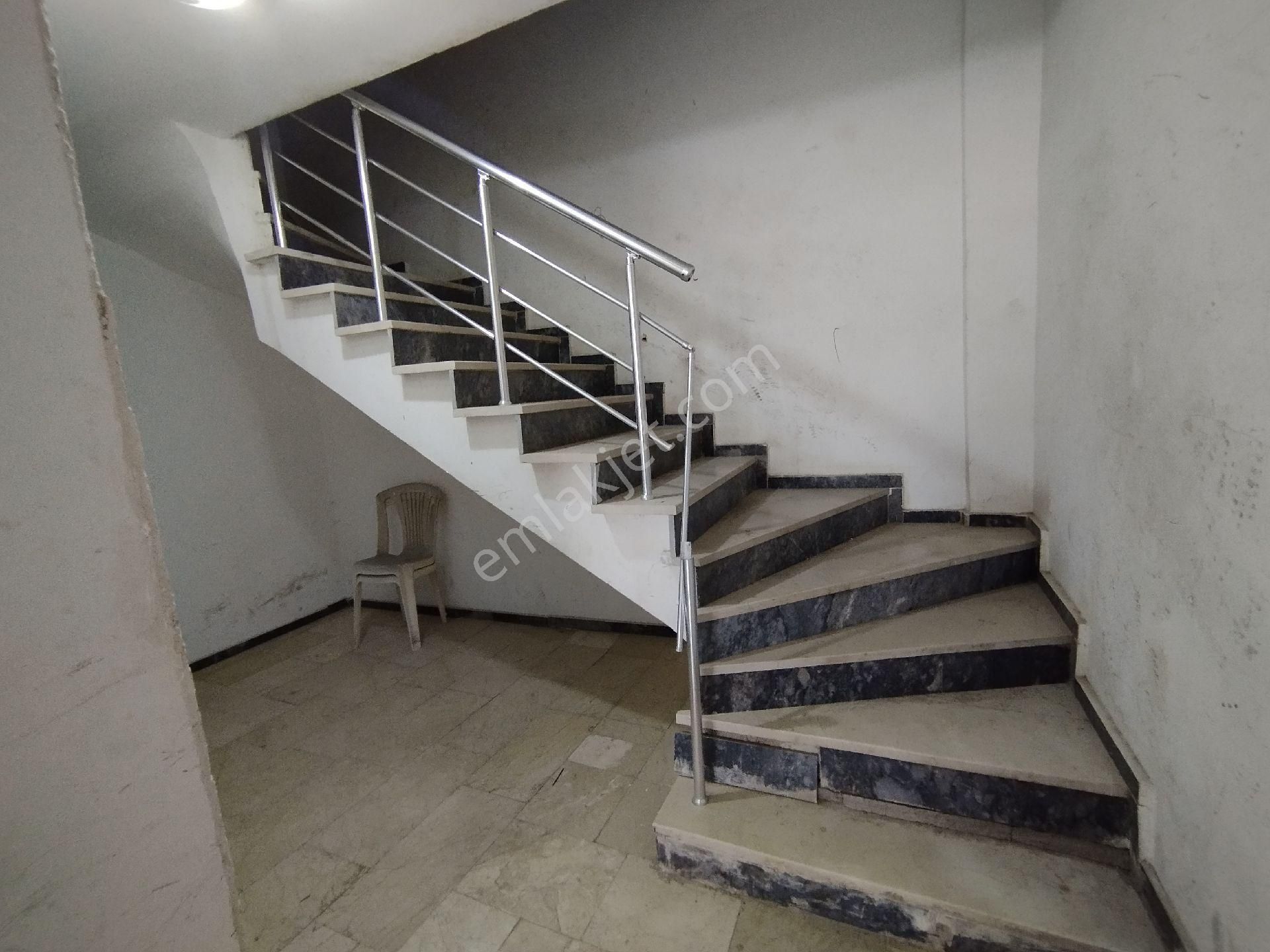 Sütlüce Mahallesinde Yüksek Kira Potansiyeli Olan 1+1 Daire - Görsel 4