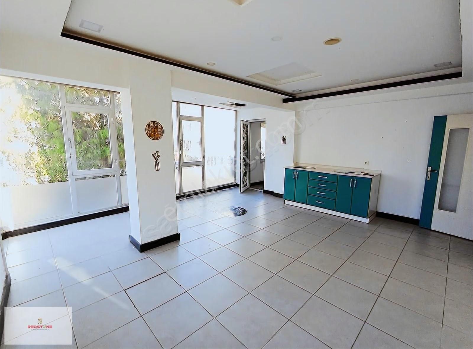 Soğuksu Adliye Yakını Anacaddede Tabela Değerli Köşe Kiralık 3+1 - Görsel 4