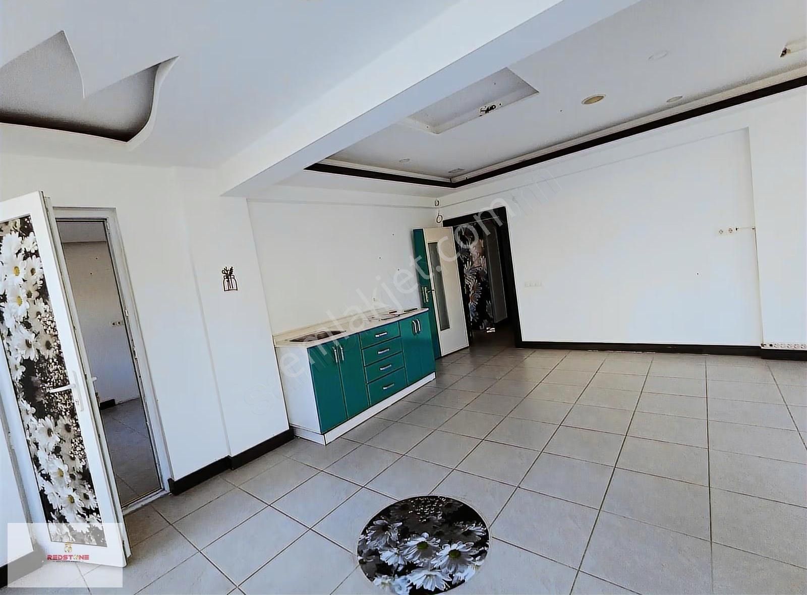 Soğuksu Adliye Yakını Anacaddede Tabela Değerli Köşe Kiralık 3+1 - Görsel 3