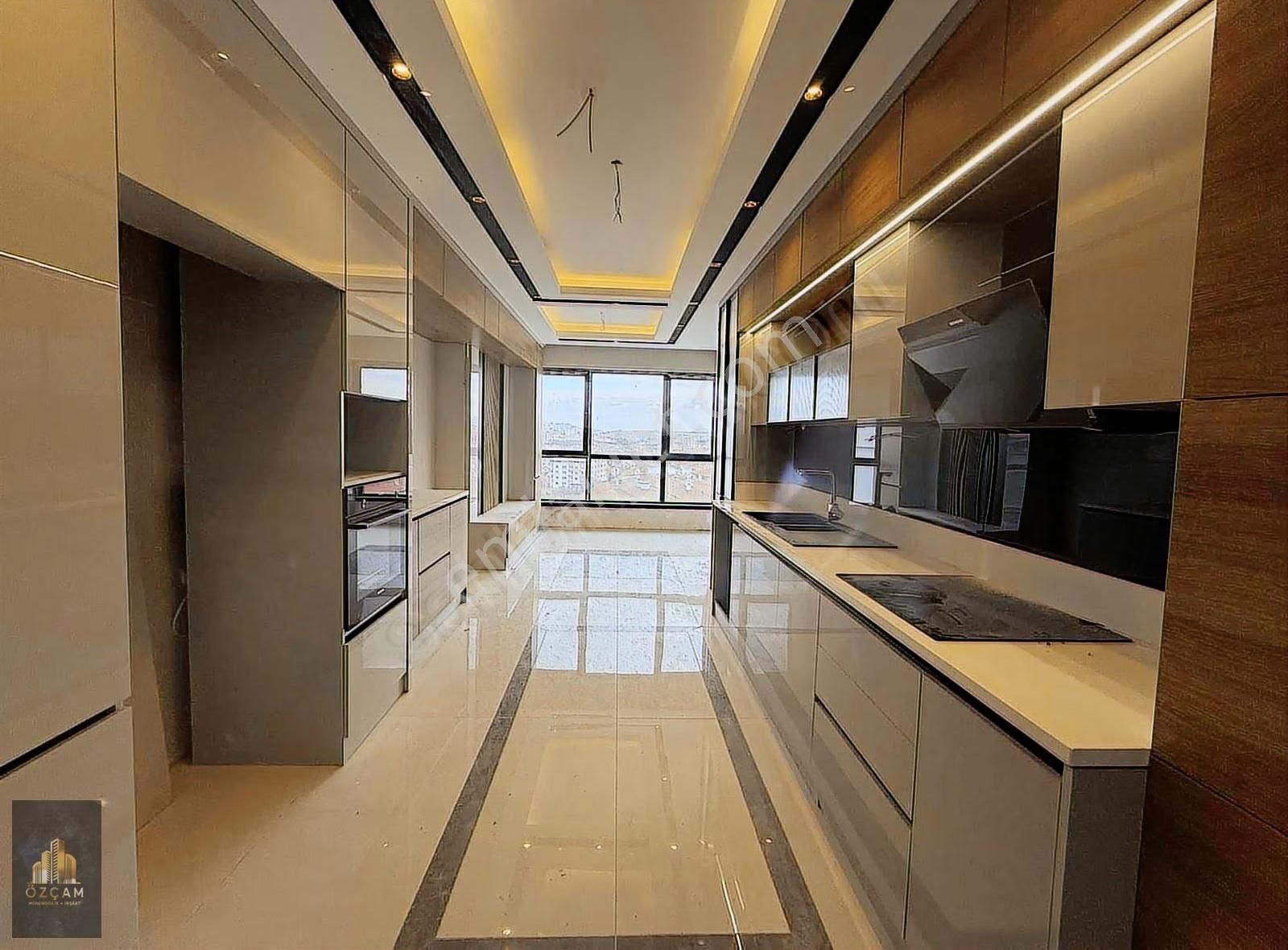 //özçam'dan█hastane Yakını Bulvar Üzerinde 165m2 Ultra Lüx Daire