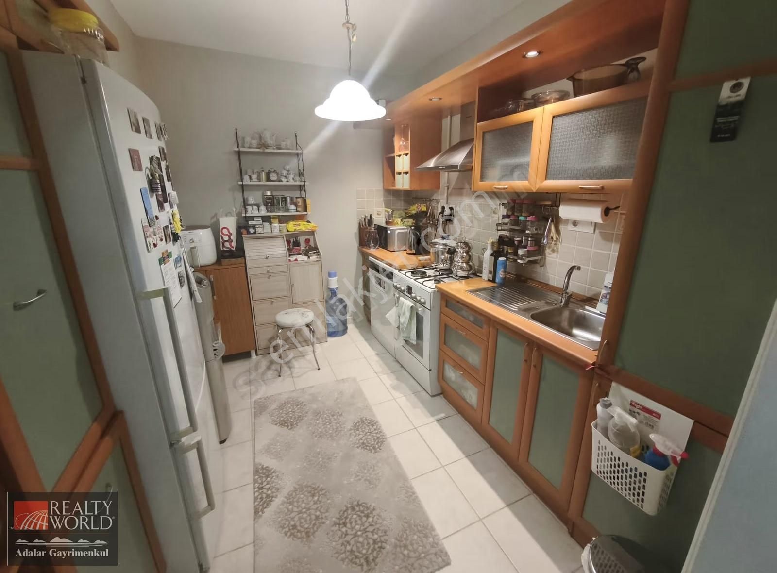 Hilltown Avm'ye Yakın Fırsat Satılık 3+1 Yüksek Arsa Paylı Daire - Görsel 3