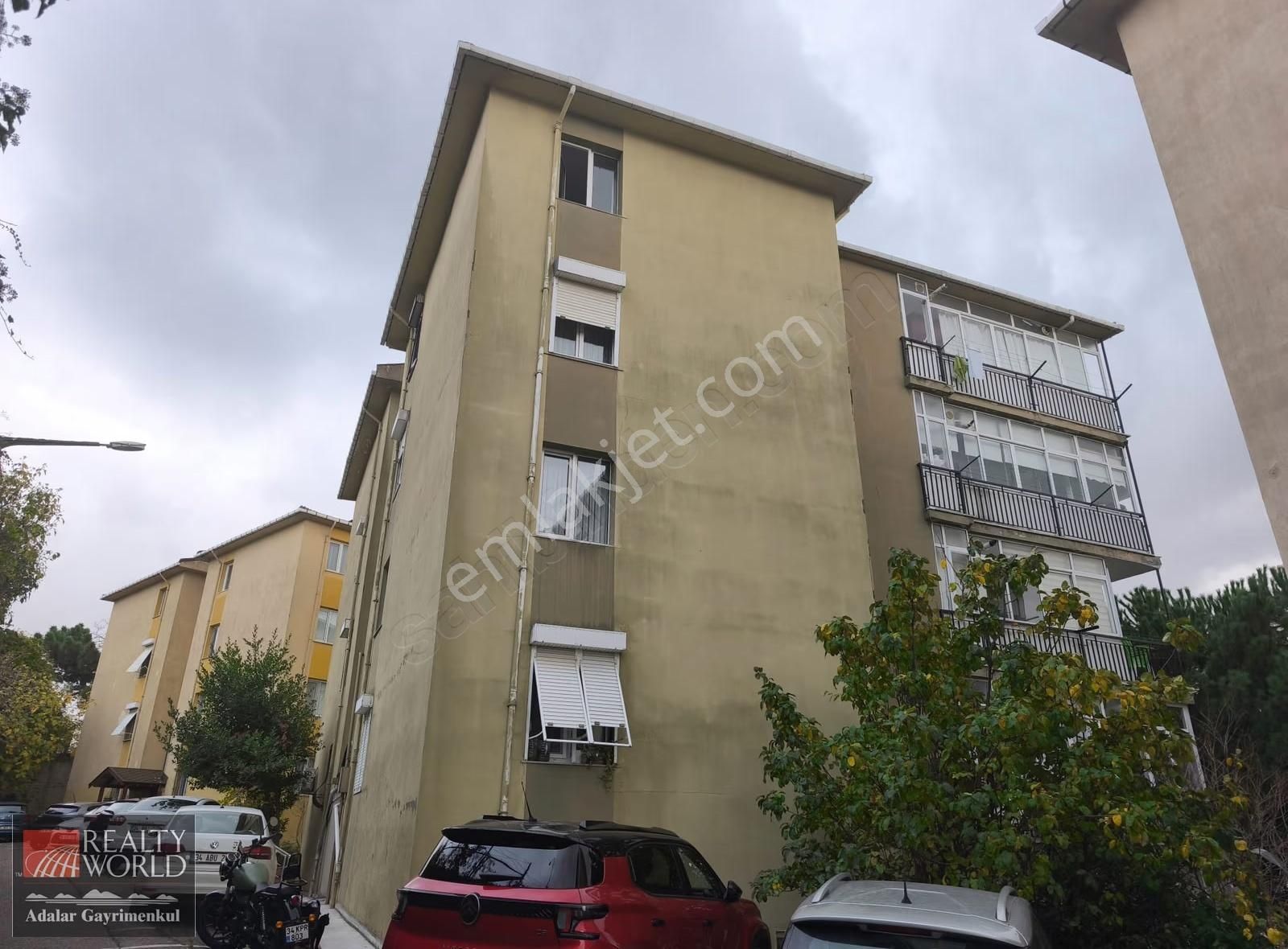 Hilltown Avm'ye Yakın Fırsat Satılık 3+1 Yüksek Arsa Paylı Daire - Görsel 14