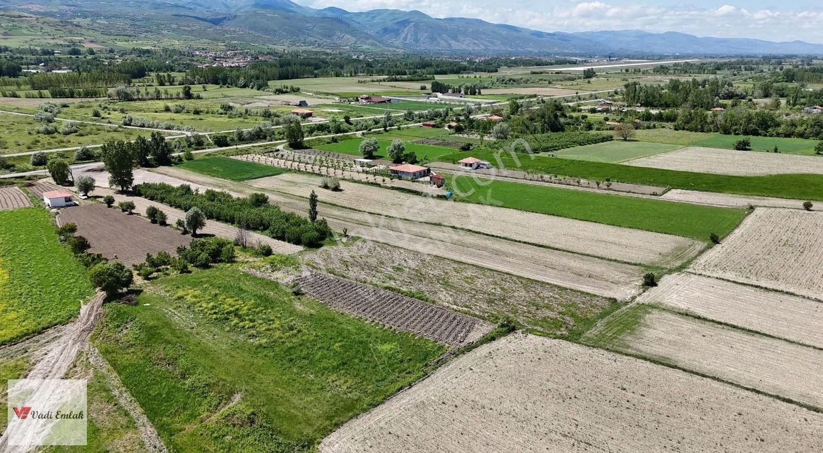 Vadi Emlak'tan Emirseyit'te 918 Mt² Satılık Bahçe - Görsel 9