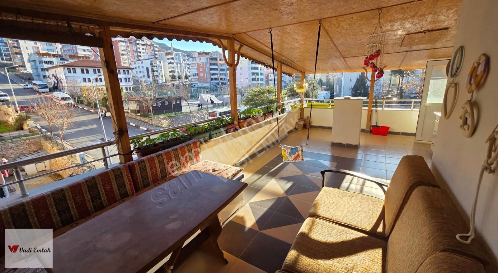 Vadi Emlak'tan Sosyal Hizmetler Müd.karşısı Satılık 2 Katlı Bina - Görsel 24