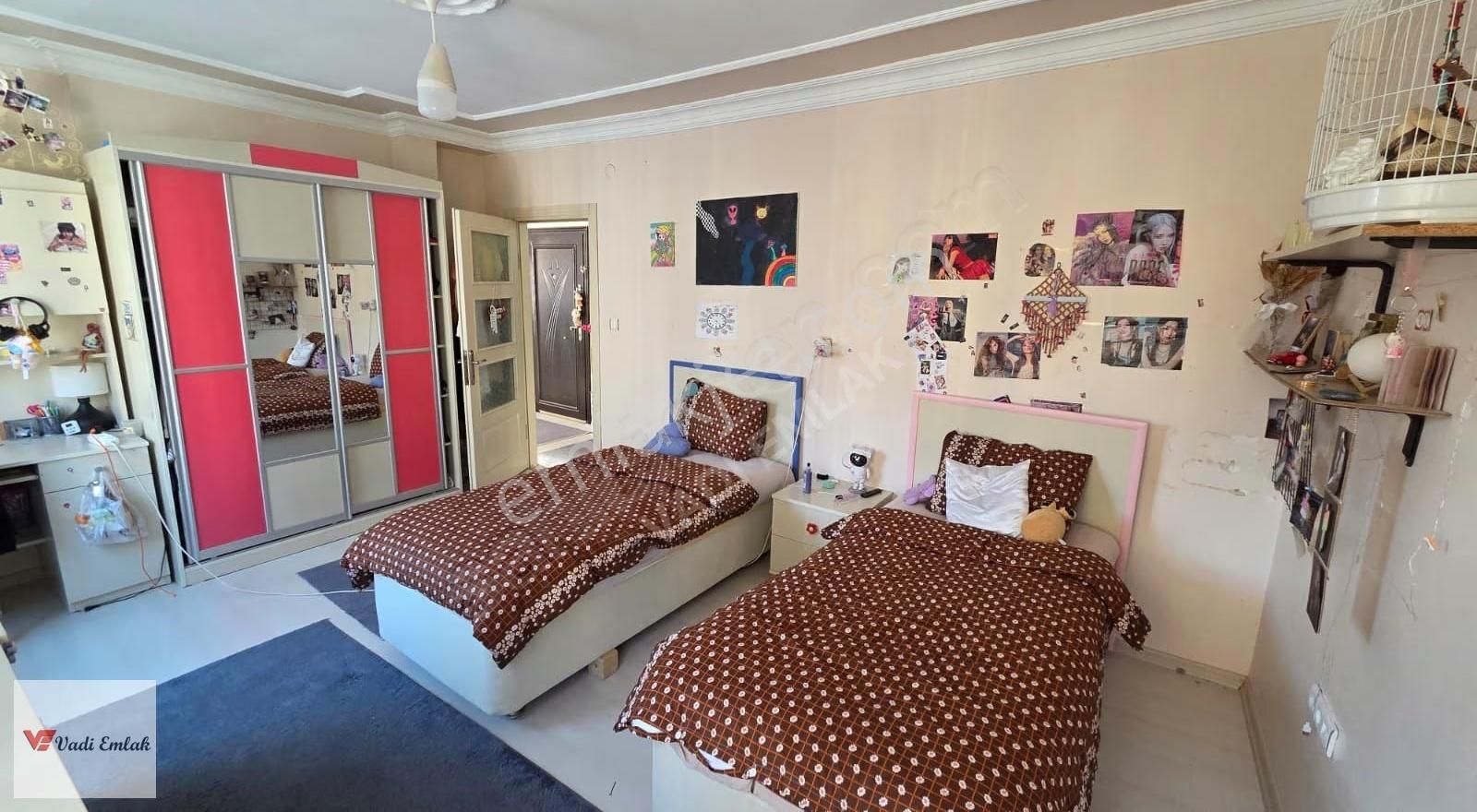 Vadi Emlak'tan Sosyal Hizmetler Müd.karşısı Satılık 2 Katlı Bina - Görsel 31