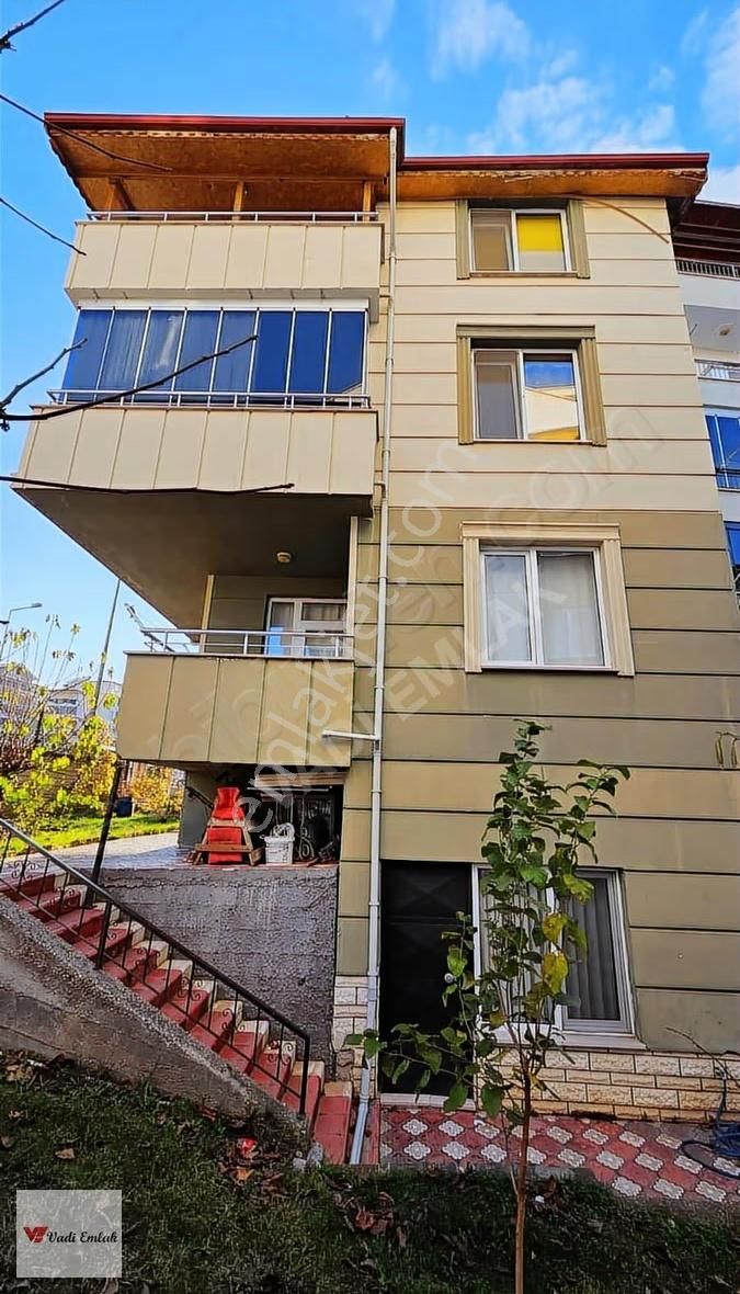 Vadi Emlak'tan Sosyal Hizmetler Müd.karşısı Satılık 2 Katlı Bina - Görsel 23