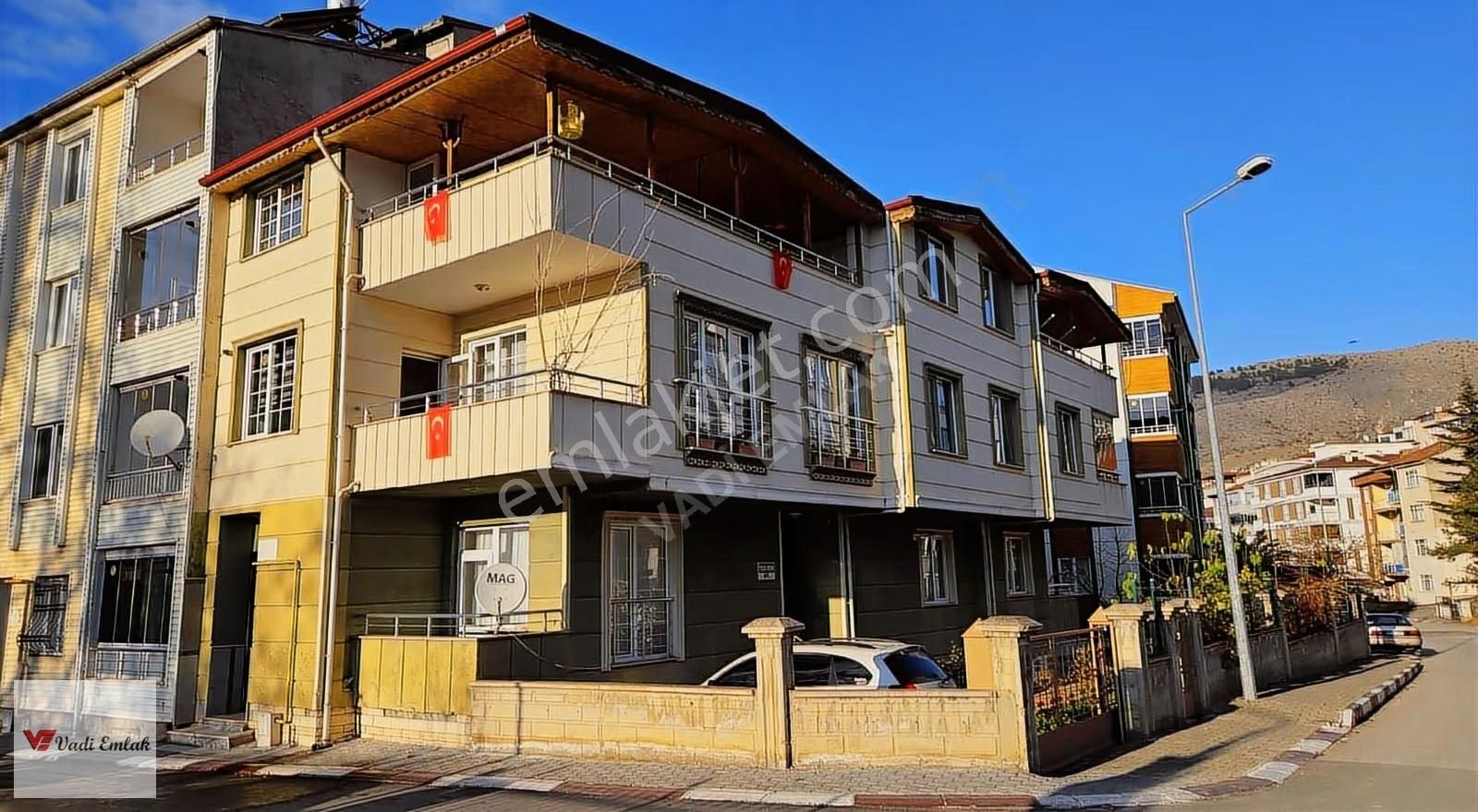 Vadi Emlak'tan Sosyal Hizmetler Müd.karşısı Satılık 2 Katlı Bina - Görsel 18