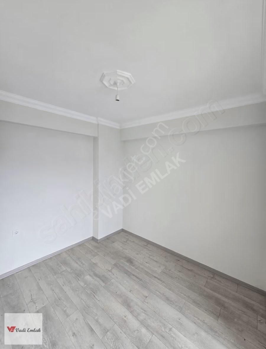 Vadi Emlak'ta Güneşli Mahalesinde Sıfır Arakat Satılık 3+1 Daire - Görsel 4
