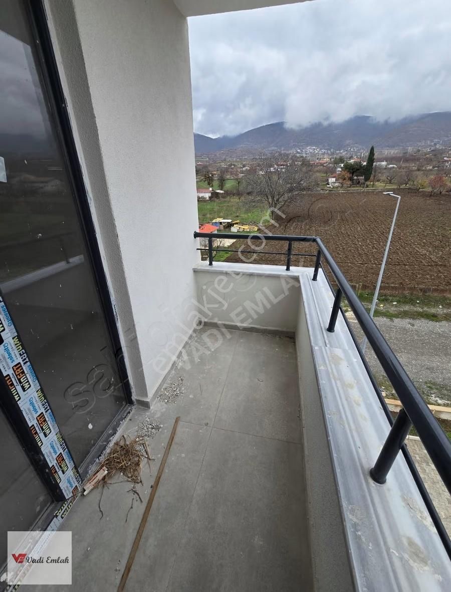 Vadi Emlak'ta Güneşli Mahalesinde Sıfır Arakat Satılık 3+1 Daire - Görsel 18
