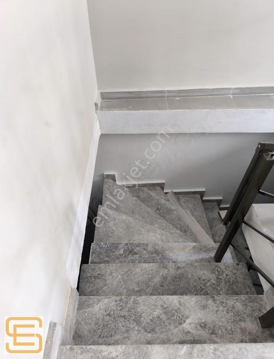 Varlık Mahallesinde Kiralık Dükkanlar - Görsel 8