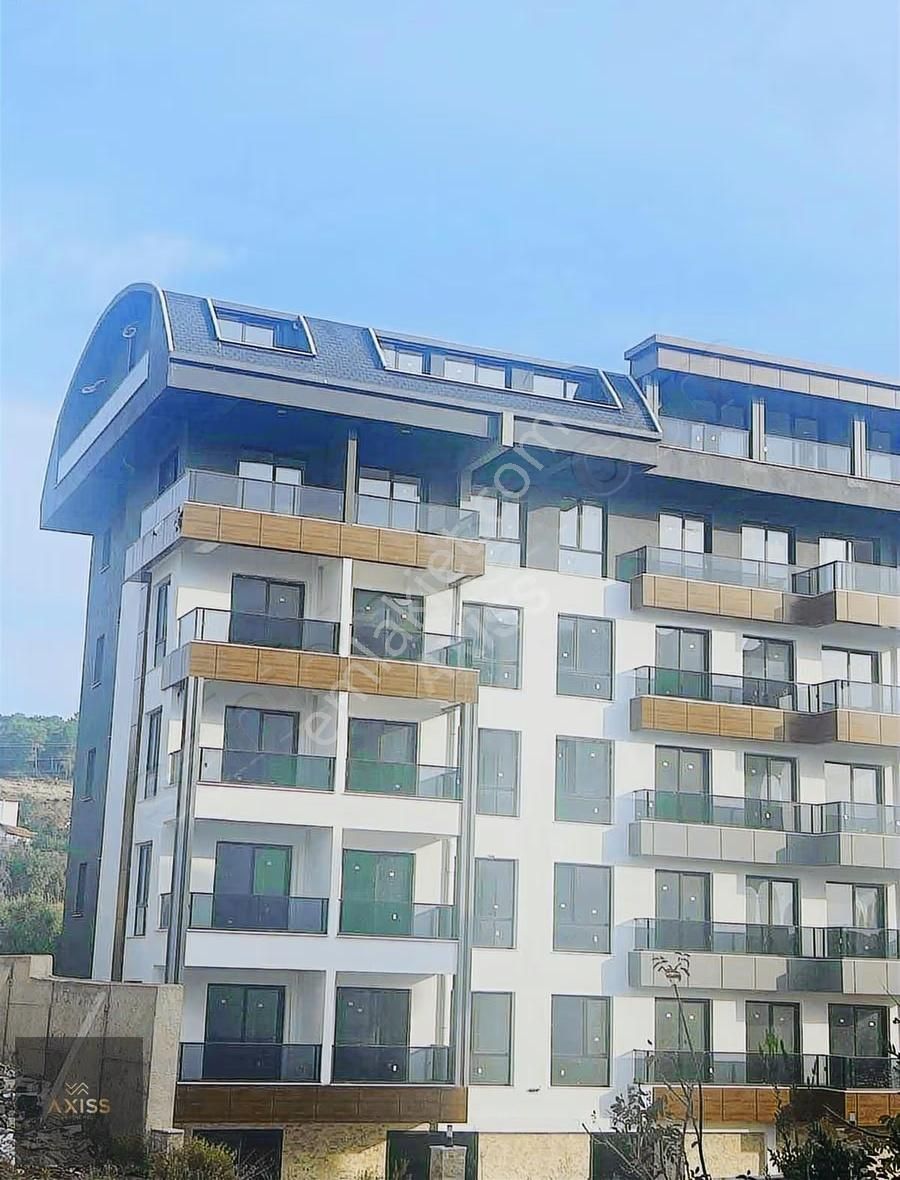 Arsa Takasına Uygun Satılık Sıfır 4+1 Lüks Daire Avsallar
