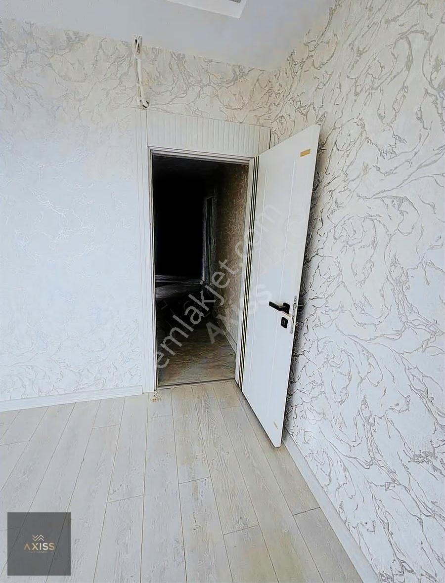 Arsa Takasına Uygun Satılık Sıfır 4+1 Lüks Daire Avsallar - Görsel 3