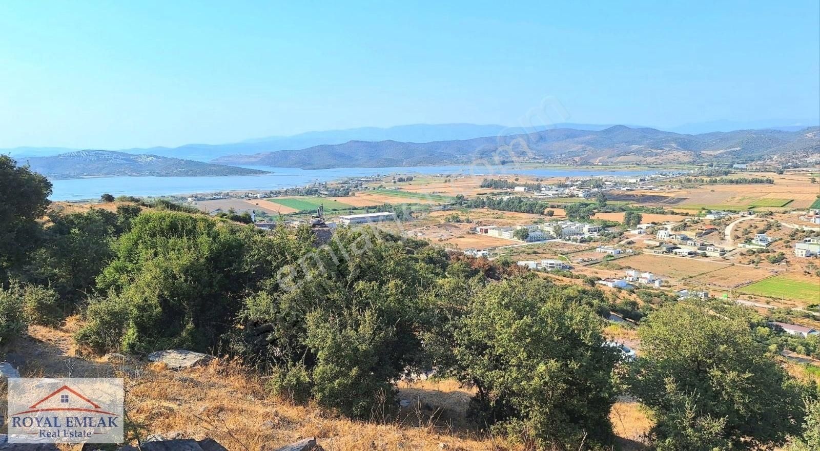 Muğla Meşelik Göl Ve Boğaz Manzaralı Satılık Arsa - Görsel 3