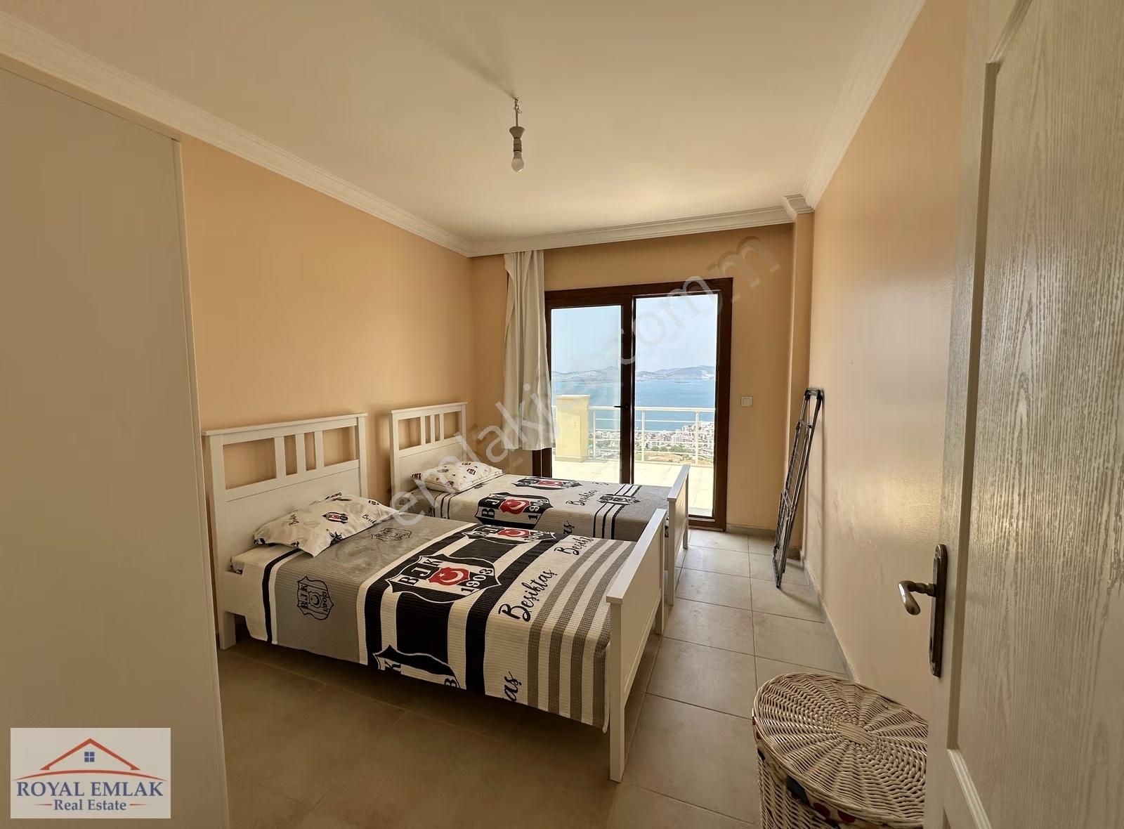 Muğla Güllük Satılık Deniz Manzaralı Yazlık - Görsel 24