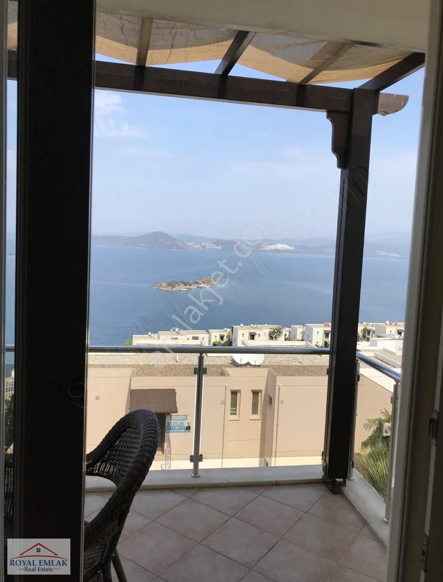 Muğla Bodrum Denize Sıfır Sitede Ful Deniz Manzaralı Daire - Görsel 17
