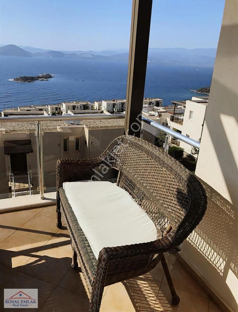 Muğla Bodrum Denize Sıfır Sitede Ful Deniz Manzaralı Daire - Görsel 12