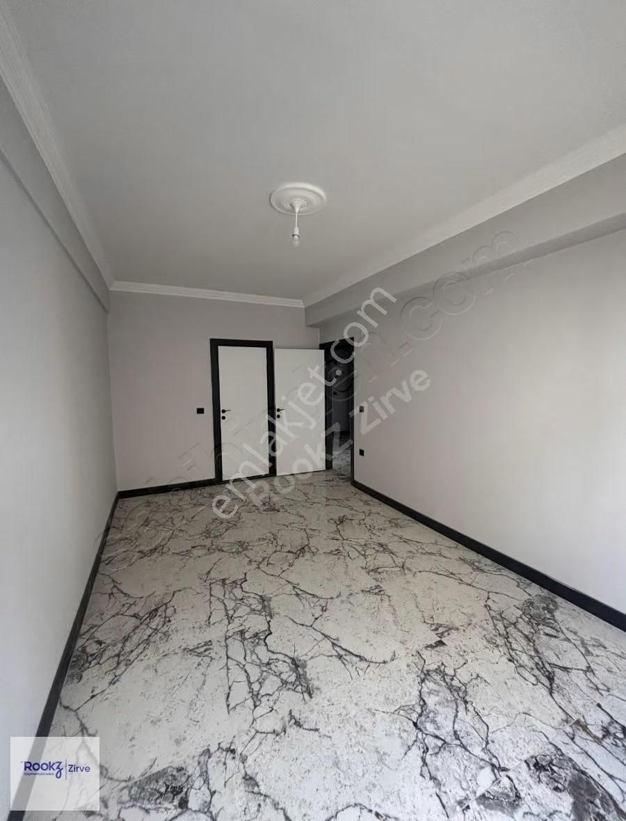 Çiftlikköy Çiftlik Mahallesinde Satılık 2+1 Daire - Görsel 12