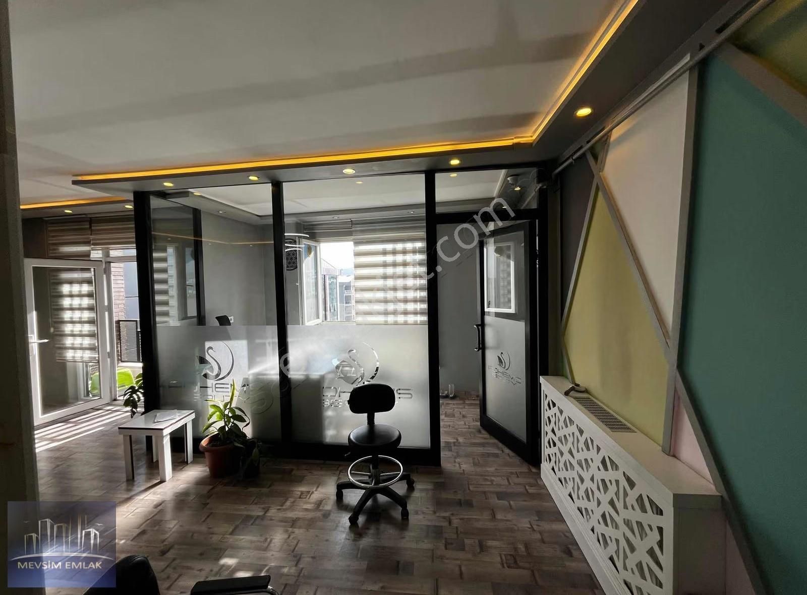 Mevsim Emlaktan Kazımkarabekir Cad Kiralık 4+1 Dubleks Ofis - Görsel 3