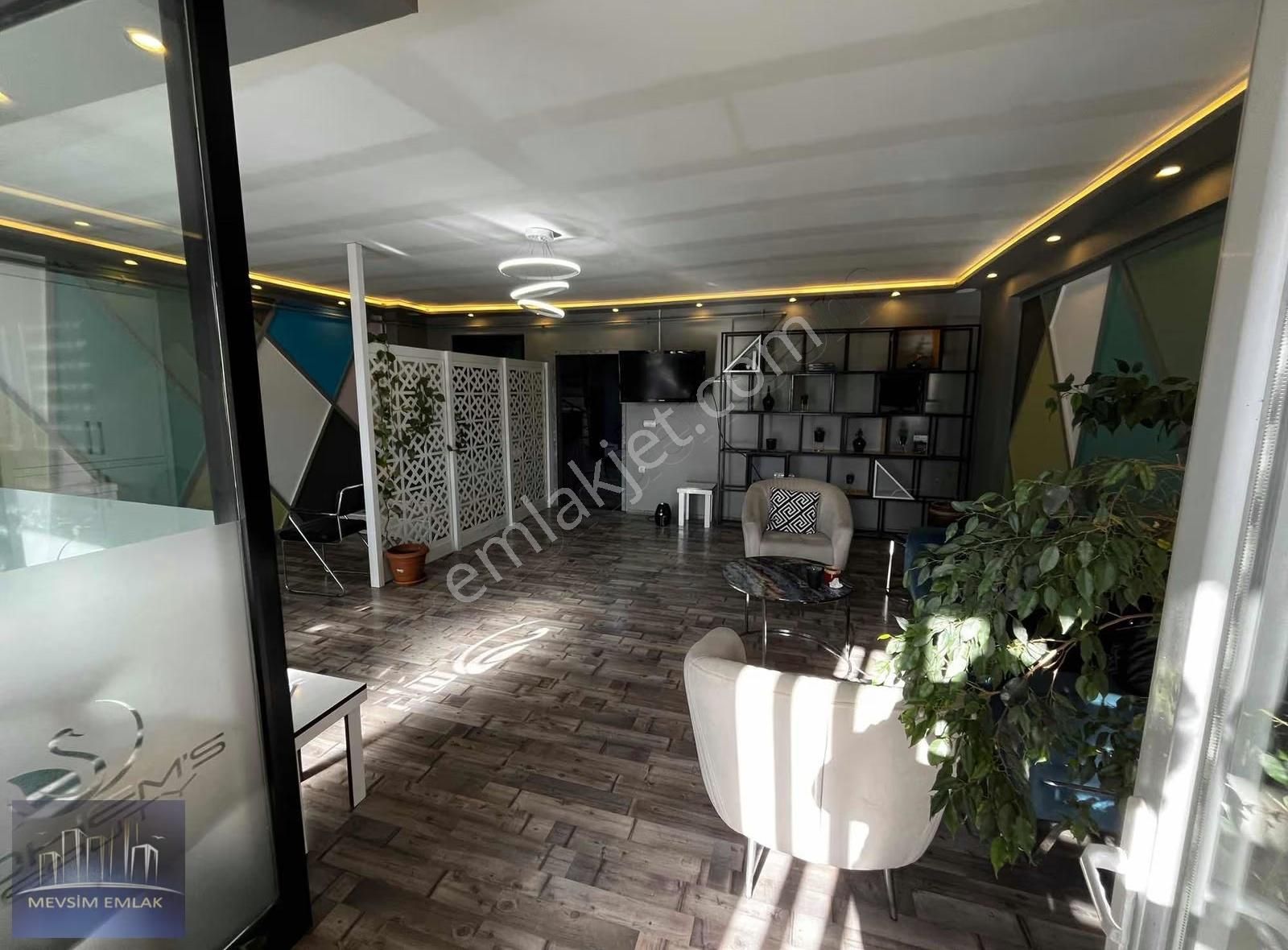 Mevsim Emlaktan Kazımkarabekir Cad Kiralık 4+1 Dubleks Ofis - Görsel 12
