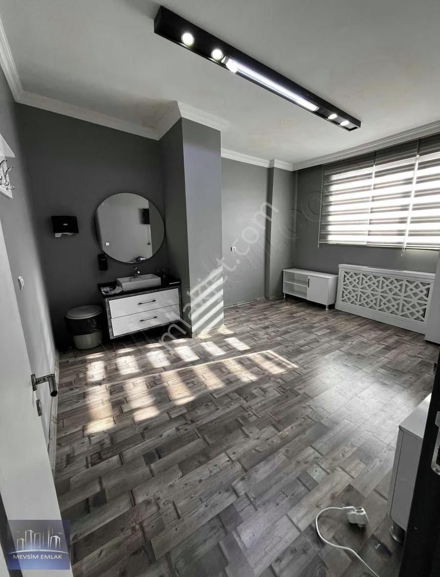 Mevsim Emlaktan Kazımkarabekir Cad Kiralık 4+1 Dubleks Ofis - Görsel 13