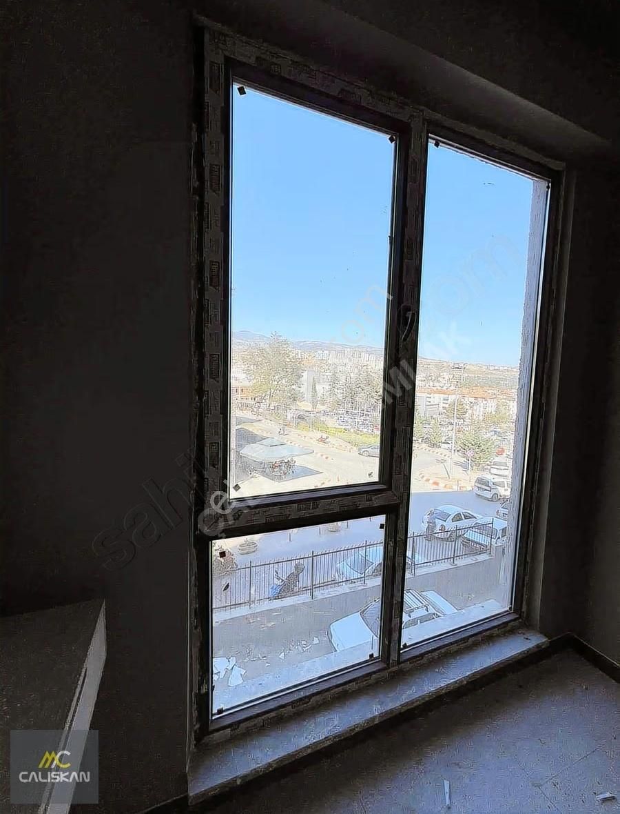 Üniversite Hast. Karşısı Yüksek Kira Getirili Satılık 1+1 Daire - Görsel 22