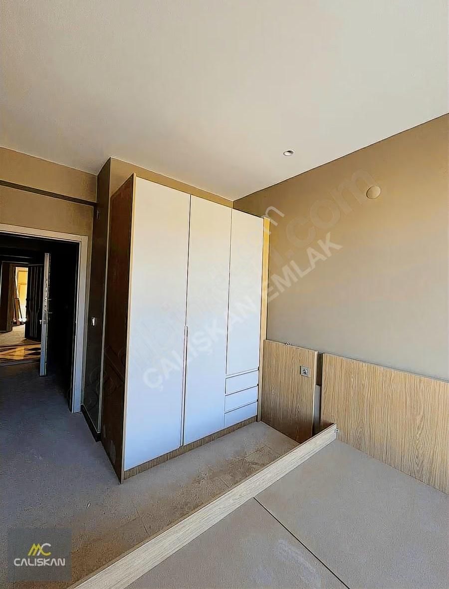 Üniversite Hast. Karşısı Yüksek Kira Getirili Satılık 1+1 Daire - Görsel 7