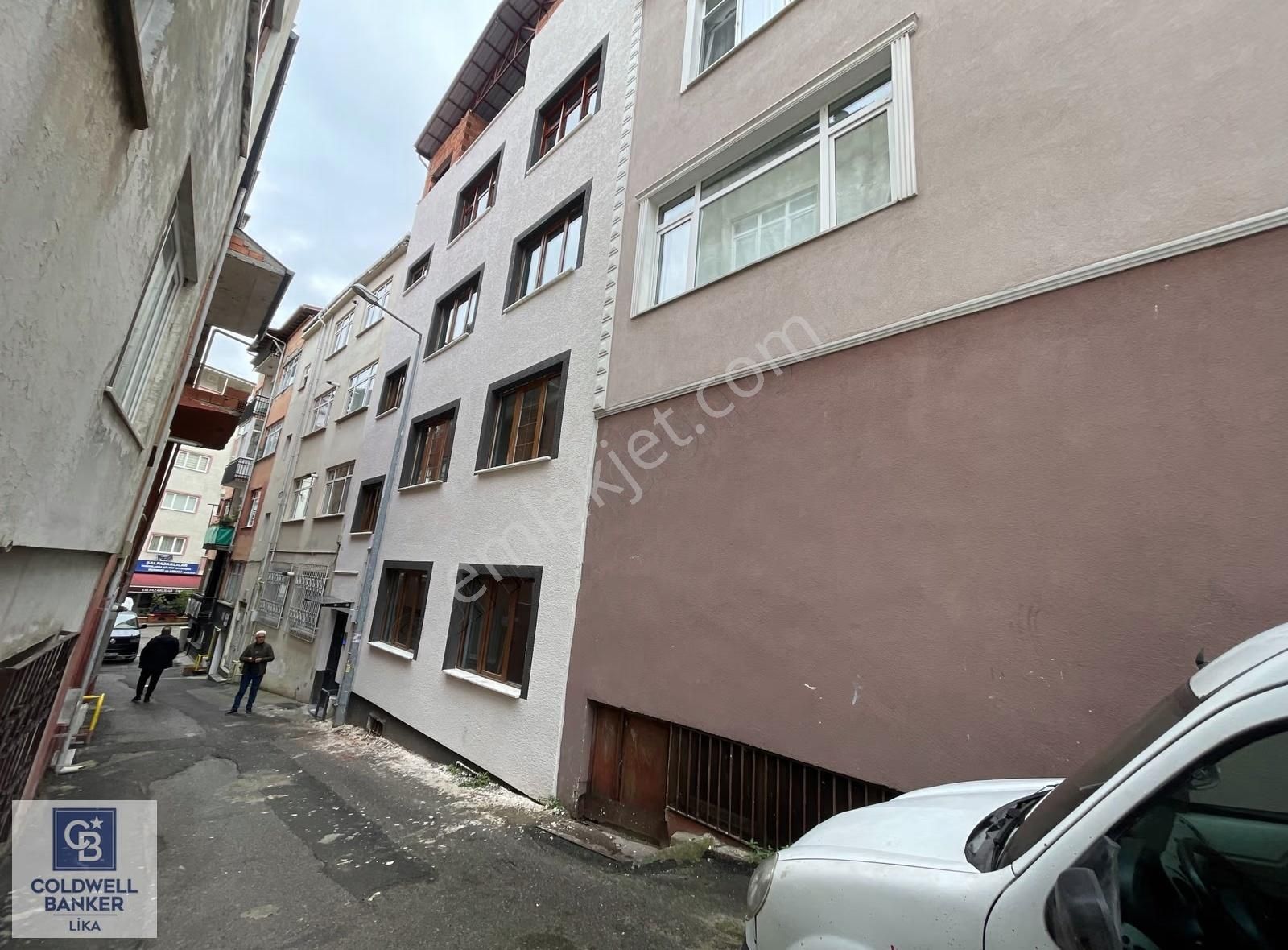 Trabzon Ayasofya Mah. Sahile Yürüme Mesafesinde Satılık Daire - Görsel 3