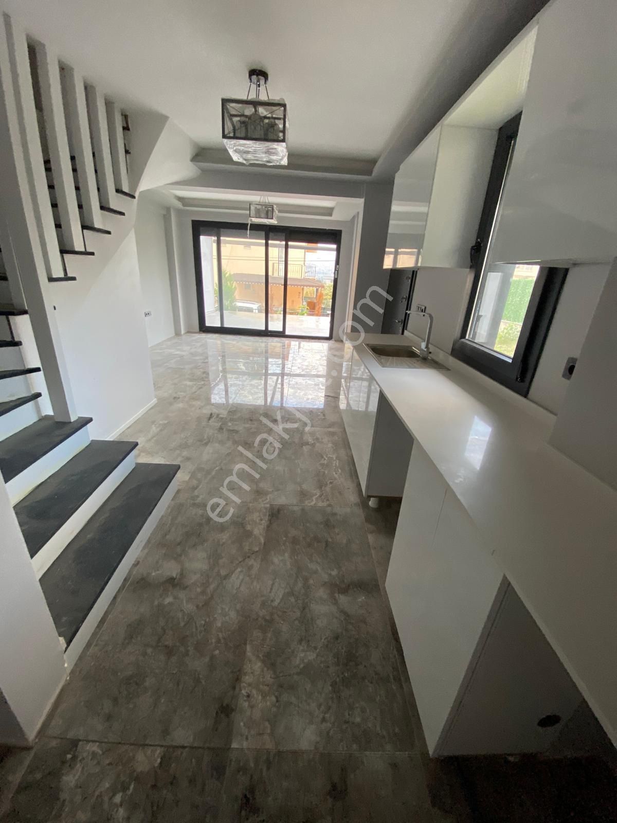 Kuşadası Karaova Satılık 2+1 Yazlık - Görsel 9