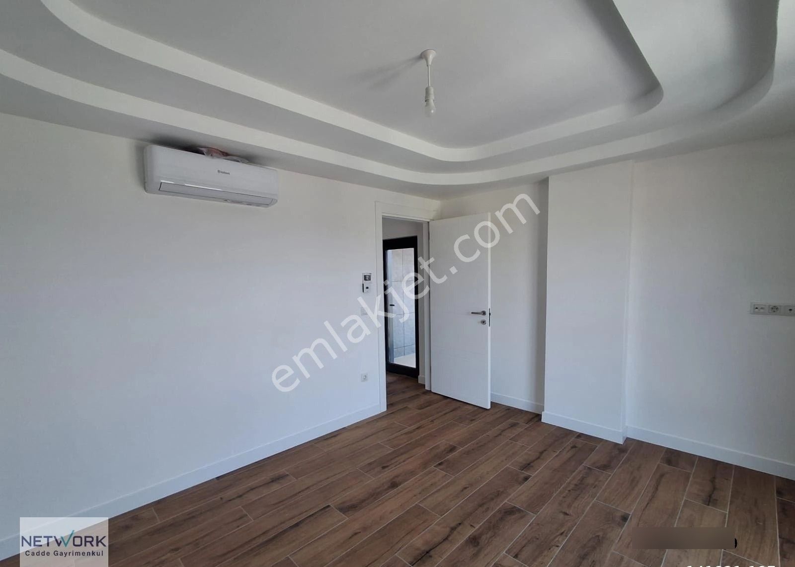 Tuzla Tepeören'de Site İçinde Havuzlu Müstakil Villa - Görsel 19