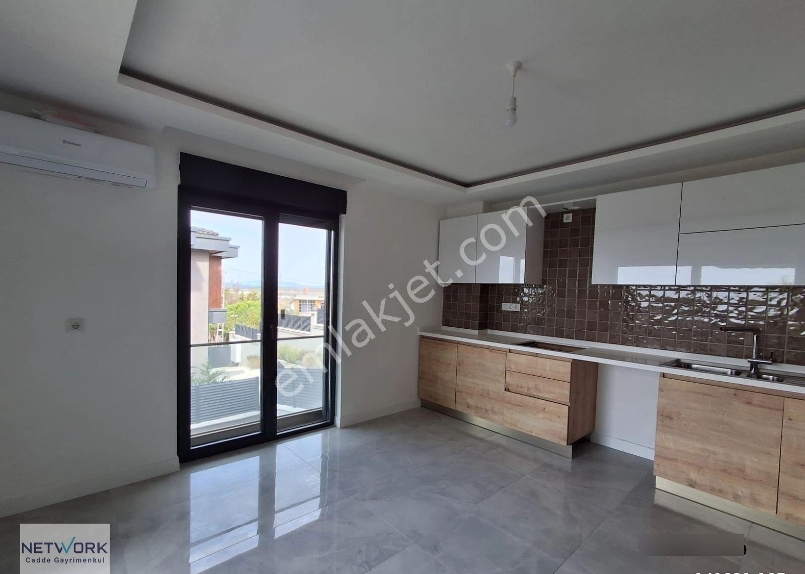 Tuzla Tepeören'de Site İçinde Havuzlu Müstakil Villa - Görsel 24