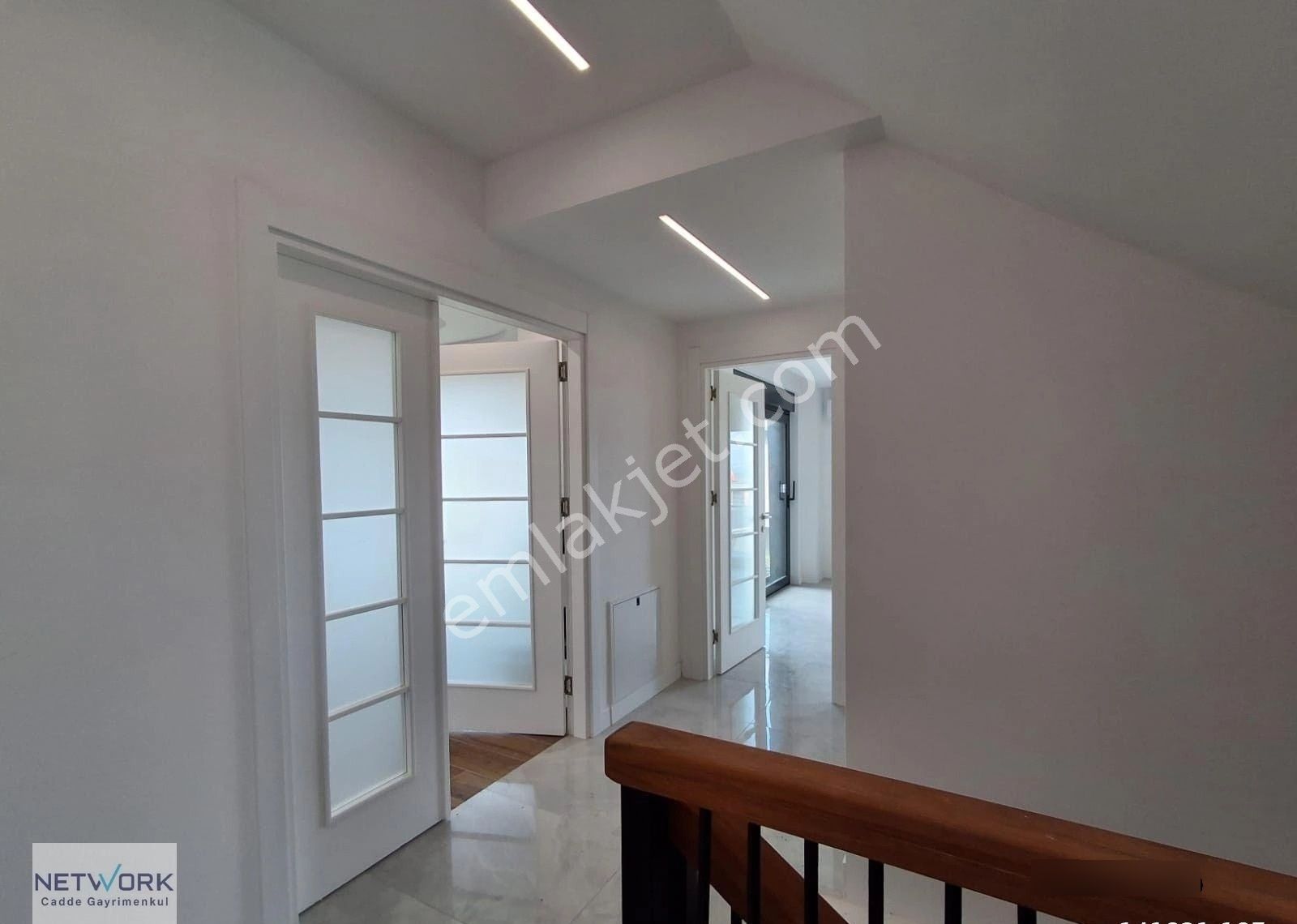 Tuzla Tepeören'de Site İçinde Havuzlu Müstakil Villa - Görsel 35