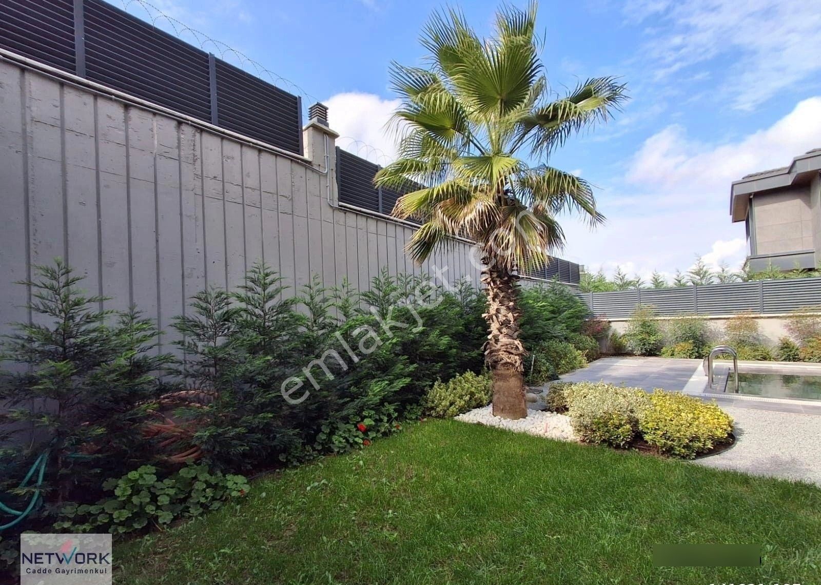 Tuzla Tepeören'de Site İçinde Havuzlu Müstakil Villa - Görsel 13