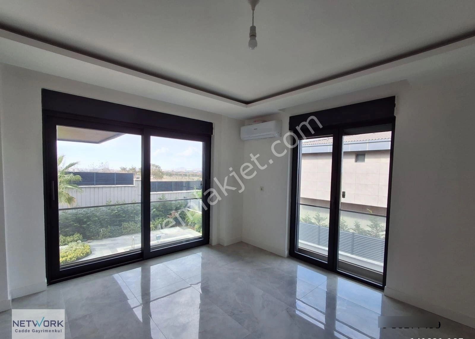 Tuzla Tepeören'de Site İçinde Havuzlu Müstakil Villa - Görsel 22