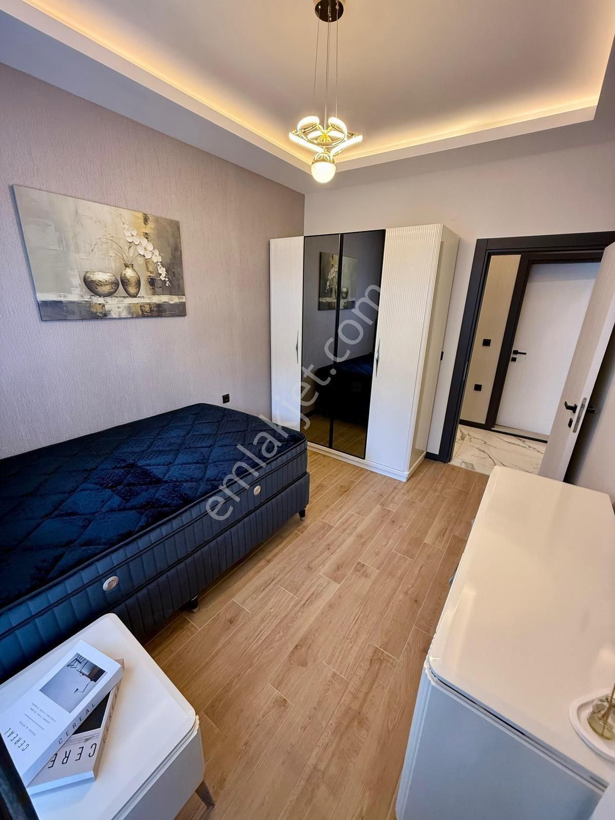 Kuşadası Garaj Arkasi 3+1 Satılık Lüks Daire - Görsel 9