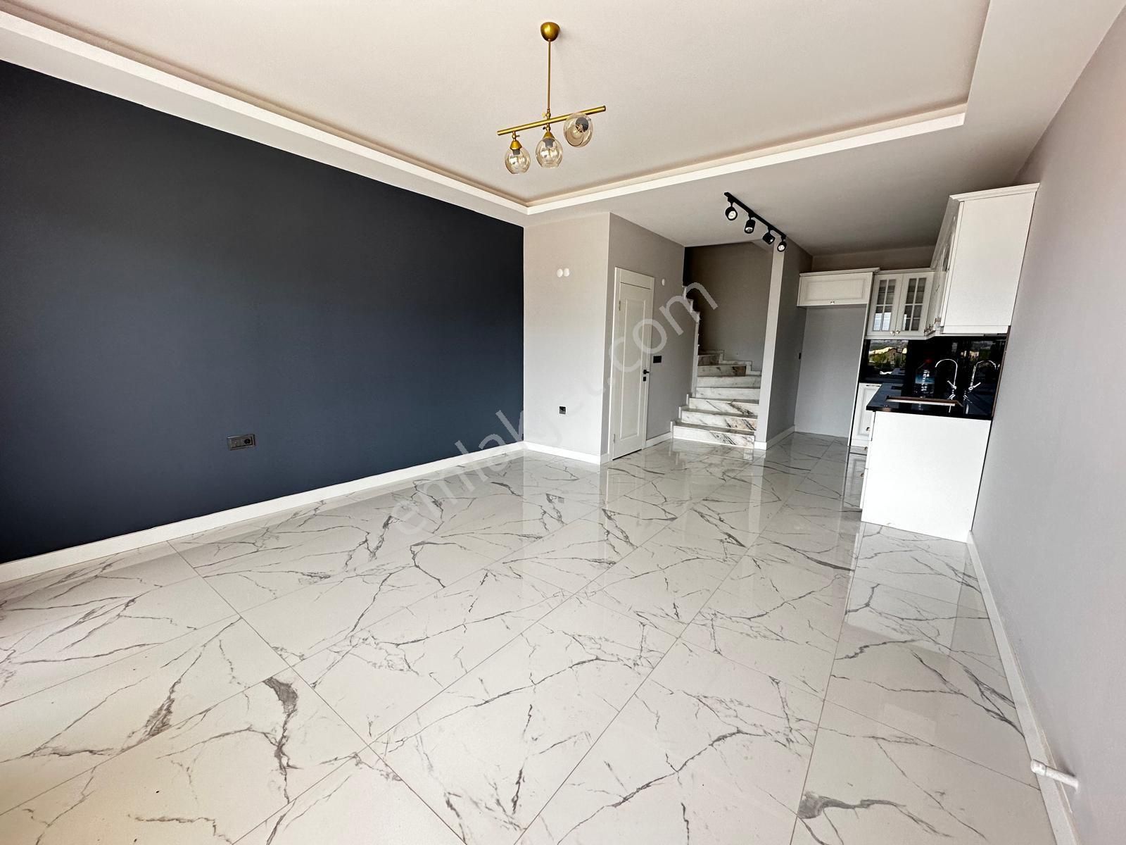 Kuşadası Deniz Manzaralı Tek Mustakil 3+2 Özel Havuzlu Satılık Villa - Görsel 19