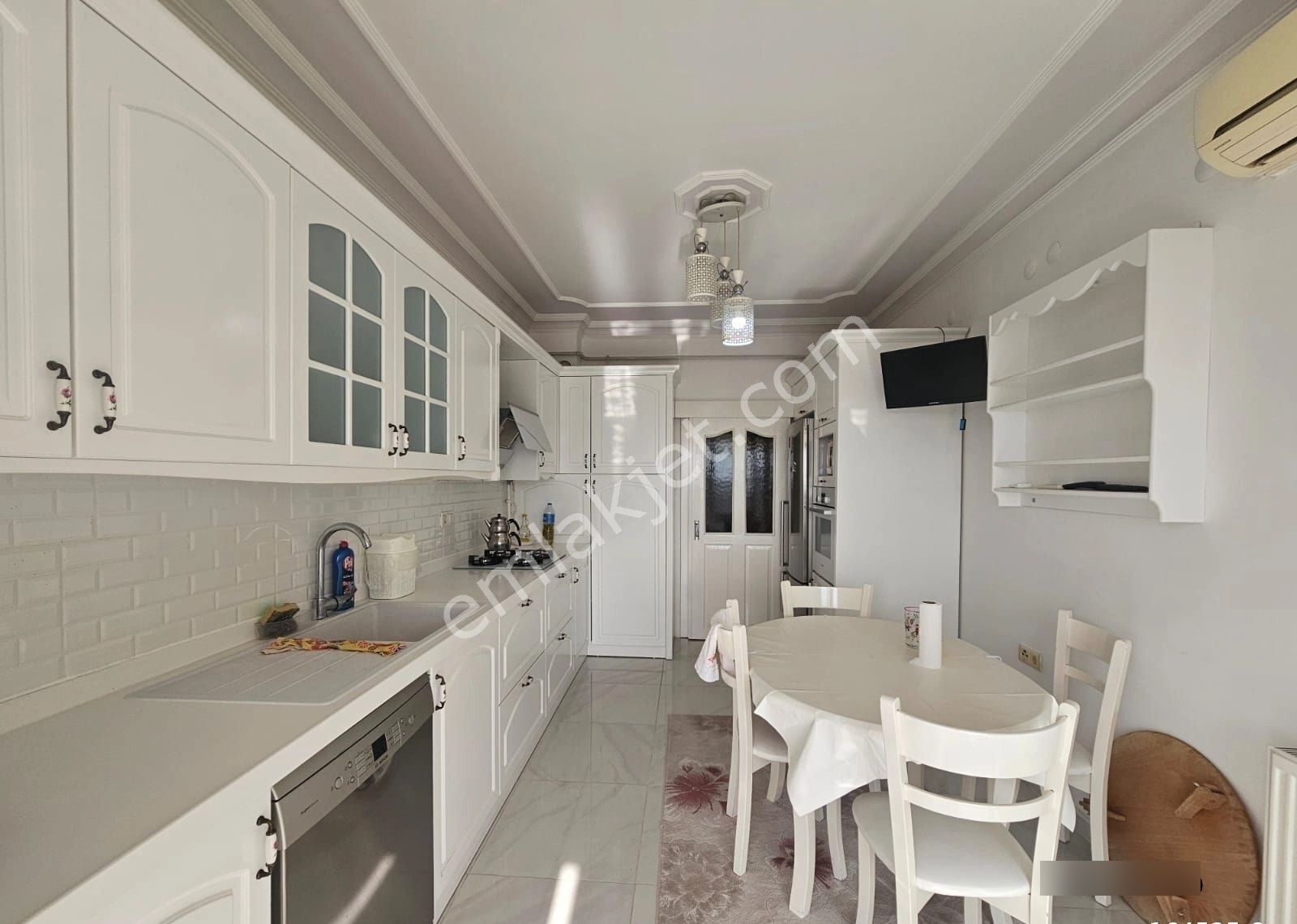 Full Deniz Manzaralı 9. Kat | Brüt 170 M² Doğalgazlı Mobilyalı - Görsel 10