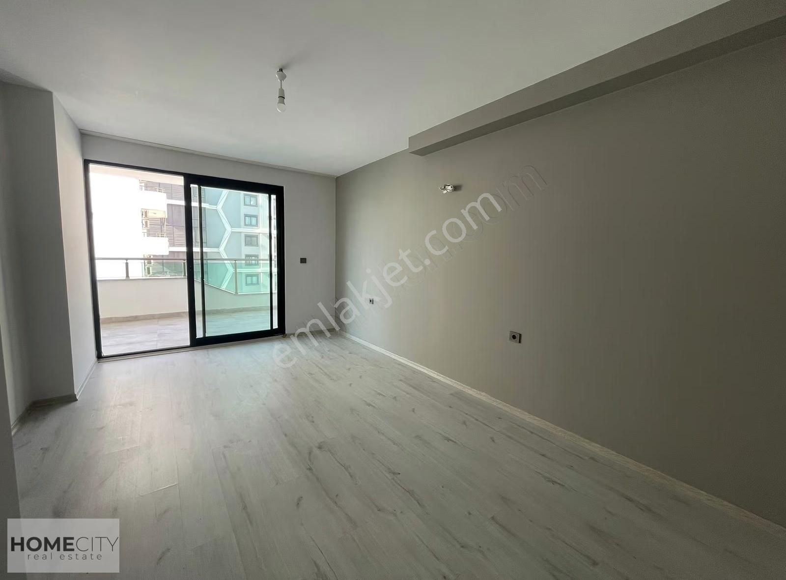 Alanya Mahmutlar 2+1 Eşyasız 110m2 Merkeziiii Konuum Komplekslii