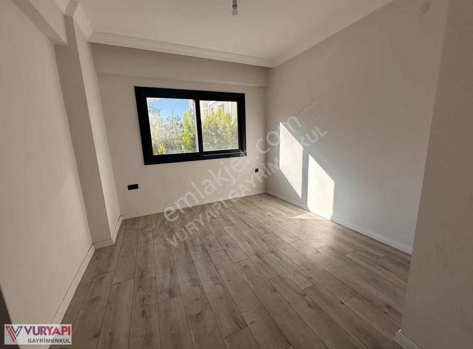 Akbük Merkez'de Bahçe Katı 2+1 Satılık Daire - Görsel 2