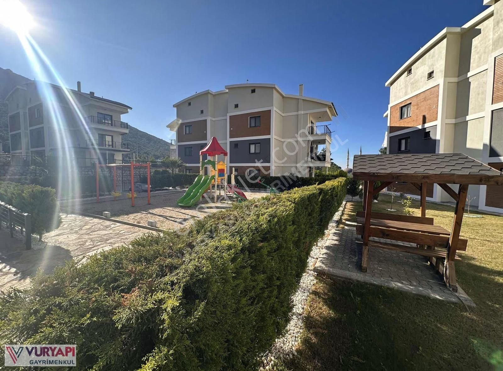 Akbük Merkez'de Bahçe Katı 2+1 Satılık Daire - Görsel 13